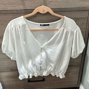 (LARGE) Zara White Top with Ruffle Hem